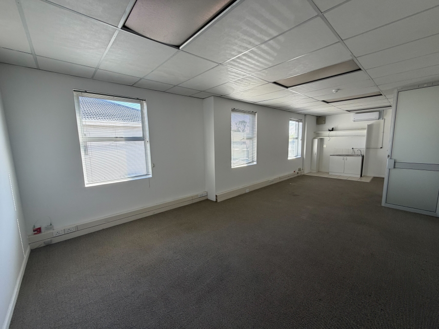 To Let Commercial Property for Rent in Claremont Western Cape